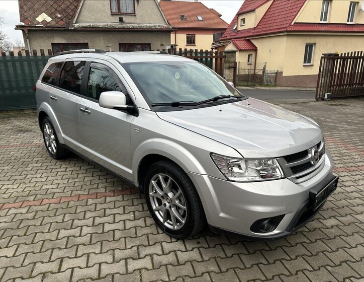 Fiat Freemont SUV / Terénní 2,0 l 103 kw