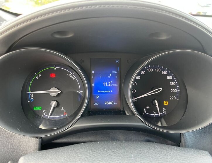 Toyota C-HR SUV / Terénní 1,8 l 72 kw