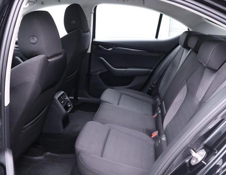 Škoda Octavia Liftback 2,0 l 85 kw