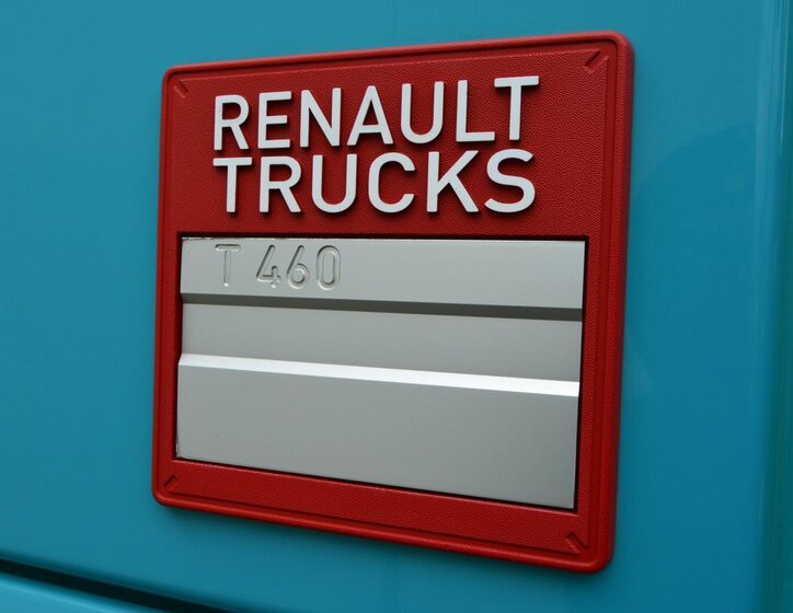 Renault Ostatní Ostatní 10,8 l 345 kw