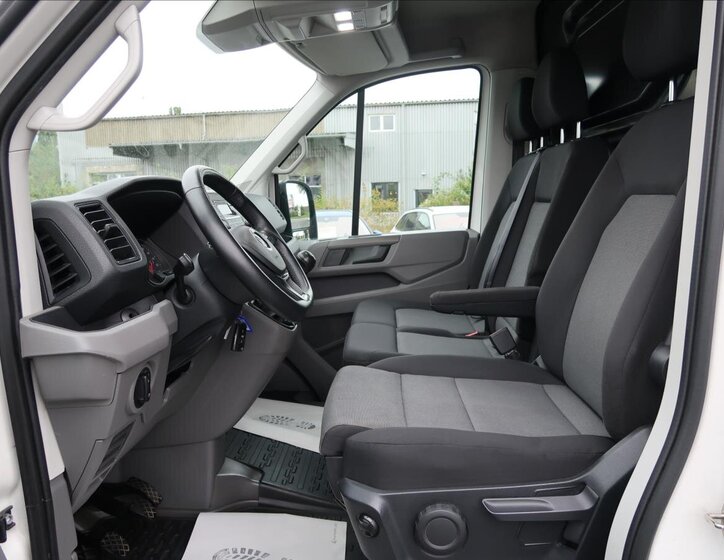 Volkswagen Crafter Skříň 2,0 l 103 kw