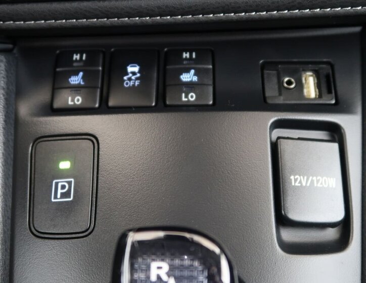 Toyota Auris Kombi 1,8 l 73 kw