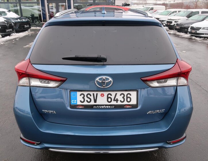 Toyota Auris 8