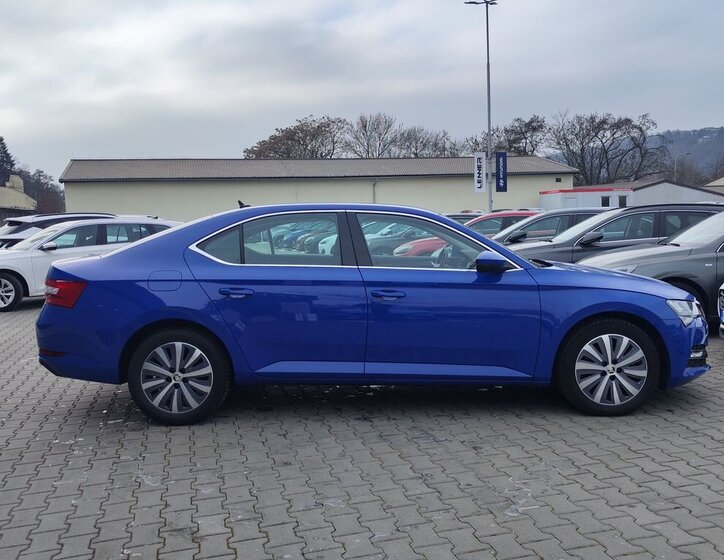 Škoda Superb Liftback 2,0 l 147 kw