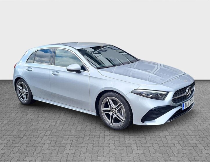 Mercedes-Benz Třídy A Hatchback 2,0 l 110 kw