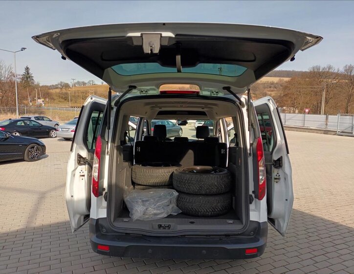 Ford Tourneo Connect Kombi 1,5 l 88 kw