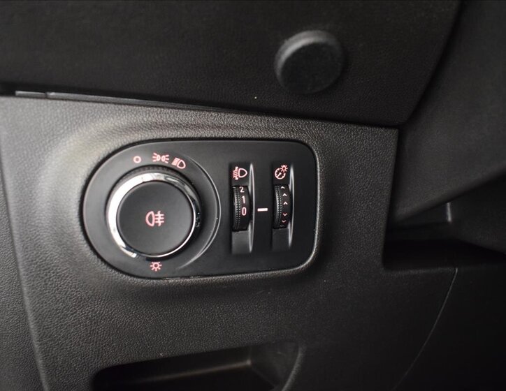 Opel Corsa Van Ostatní 1,2 l 51 kw