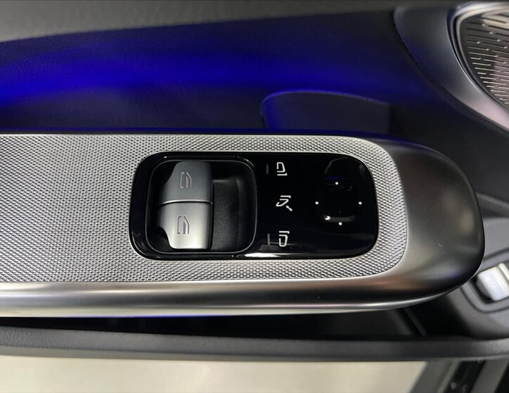 Mercedes-Benz CLE 28