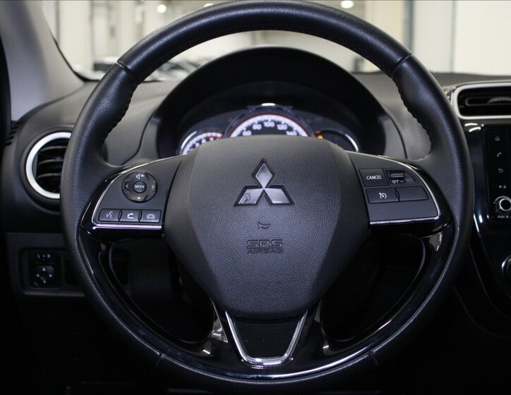 Mitsubishi Space Star Hatchback 1,2 l 52 kw