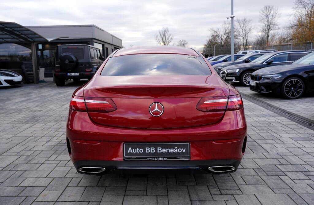 Mercedes-Benz Třídy E