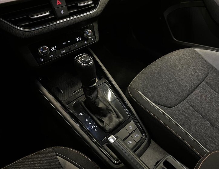 Škoda Kamiq SUV 999,0 85 kw