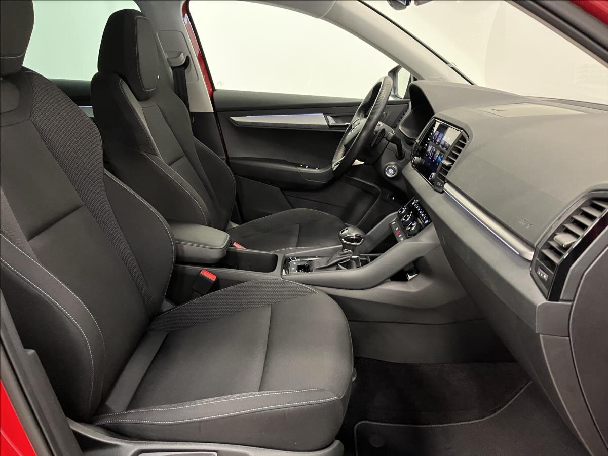 Škoda Karoq SUV 1,5 l 110 kw