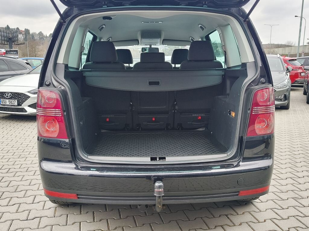 Volkswagen Touran MPV 1,4 l 103 kw
