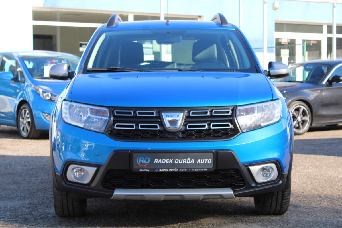 Dacia Sandero Hatchback 898,0 66 kw