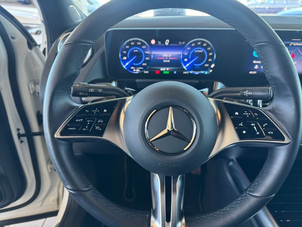 Mercedes-Benz EQA SUV / Terénní 0,0 140 kw