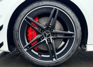 Mercedes-Benz CLA Kombi 2,0 l 310 kw