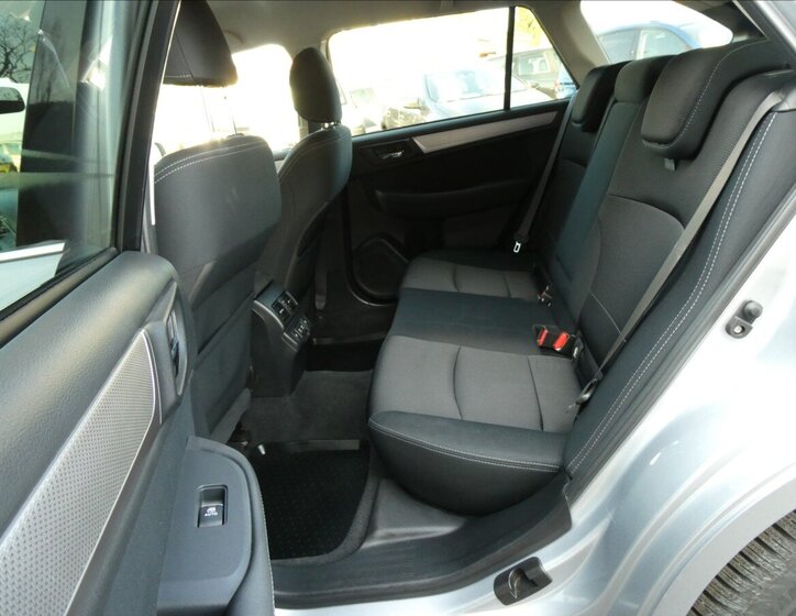 Subaru Outback Kombi 2,5 l 129 kw