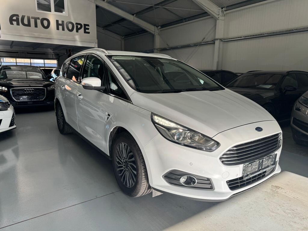 Ford S-MAX