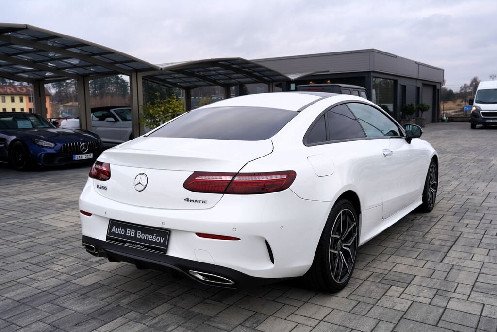 Mercedes-Benz Třídy E