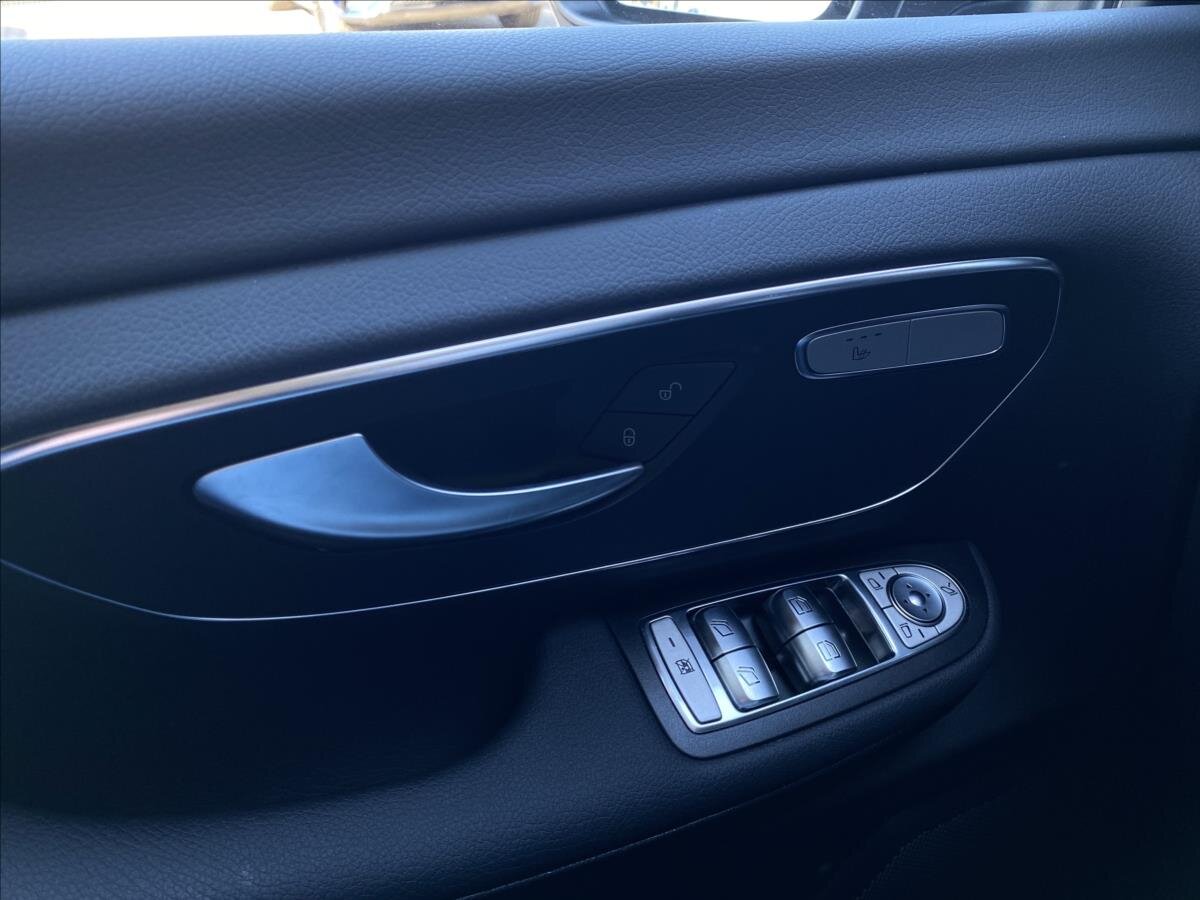 Mercedes-Benz Třídy V VAN / Minibus 2,0 l 174 kw