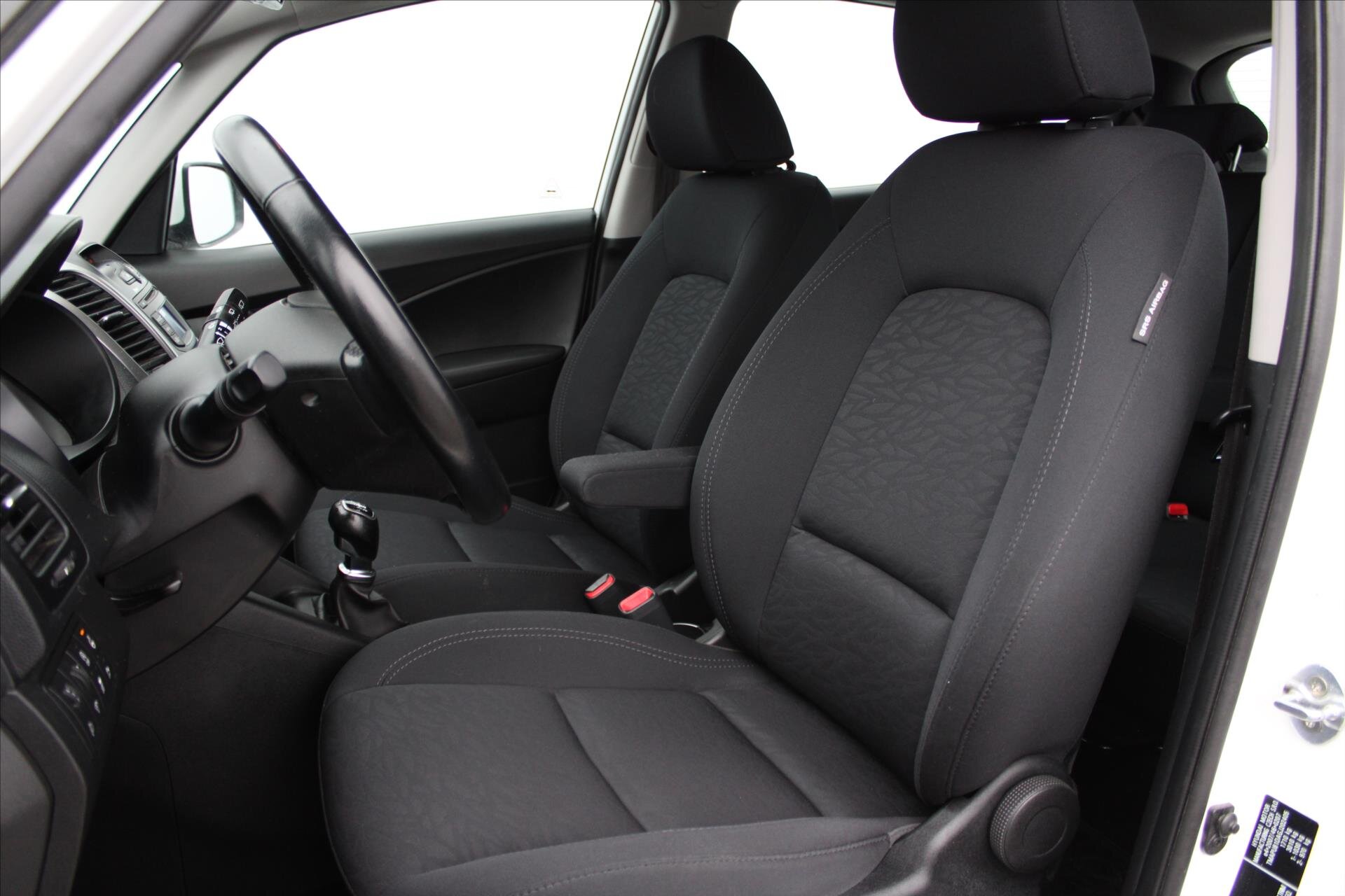 Hyundai ix20 MPV 1,6 l 92 kw