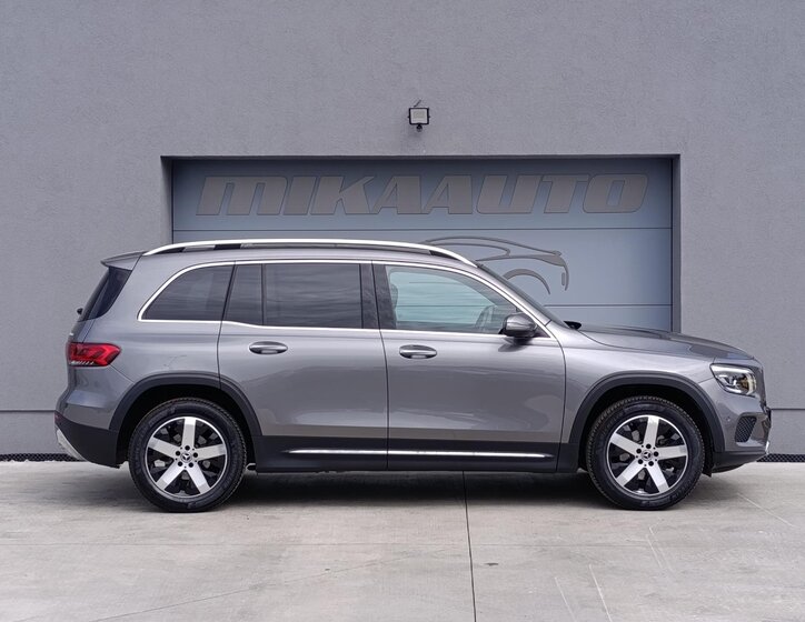 Mercedes-Benz GLB SUV / Terénní 1,3 l 120 kw