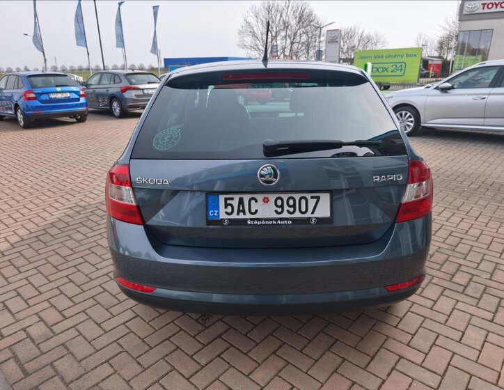 Škoda Rapid Hatchback 1,2 l 77 kw