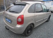 Citroën Xsara Picasso Kombi 1,6 l 80 kw