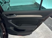 Volkswagen Passat Sedan / Limuzína 2,0 l 140 kw