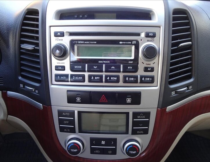 Hyundai Santa Fe SUV / Terénní 2,2 l 114 kw