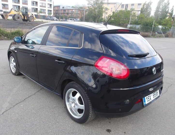Fiat Bravo Hatchback 1,4 l 88 kw