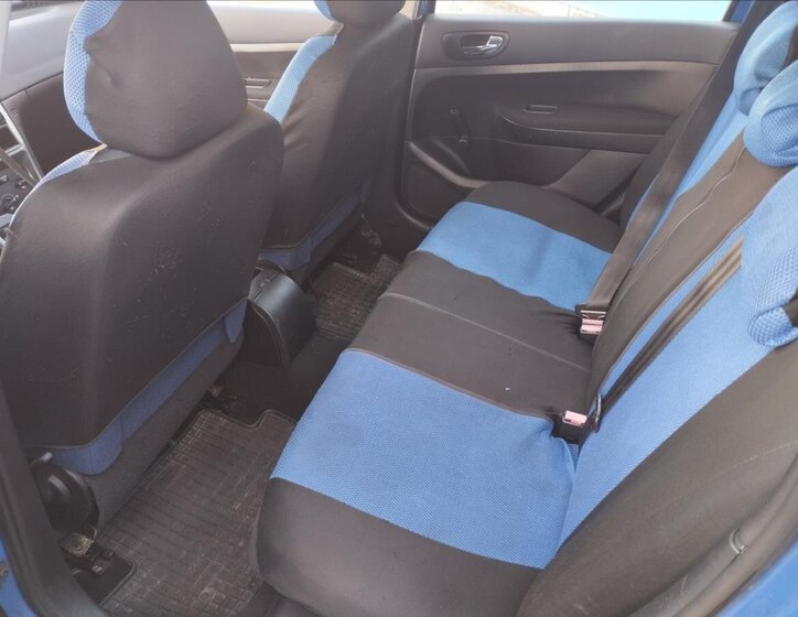 Peugeot 307 Kombi 1,4 l 65 kw