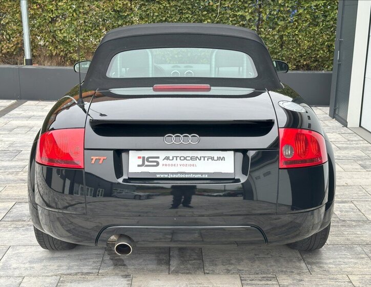 Audi TT 6