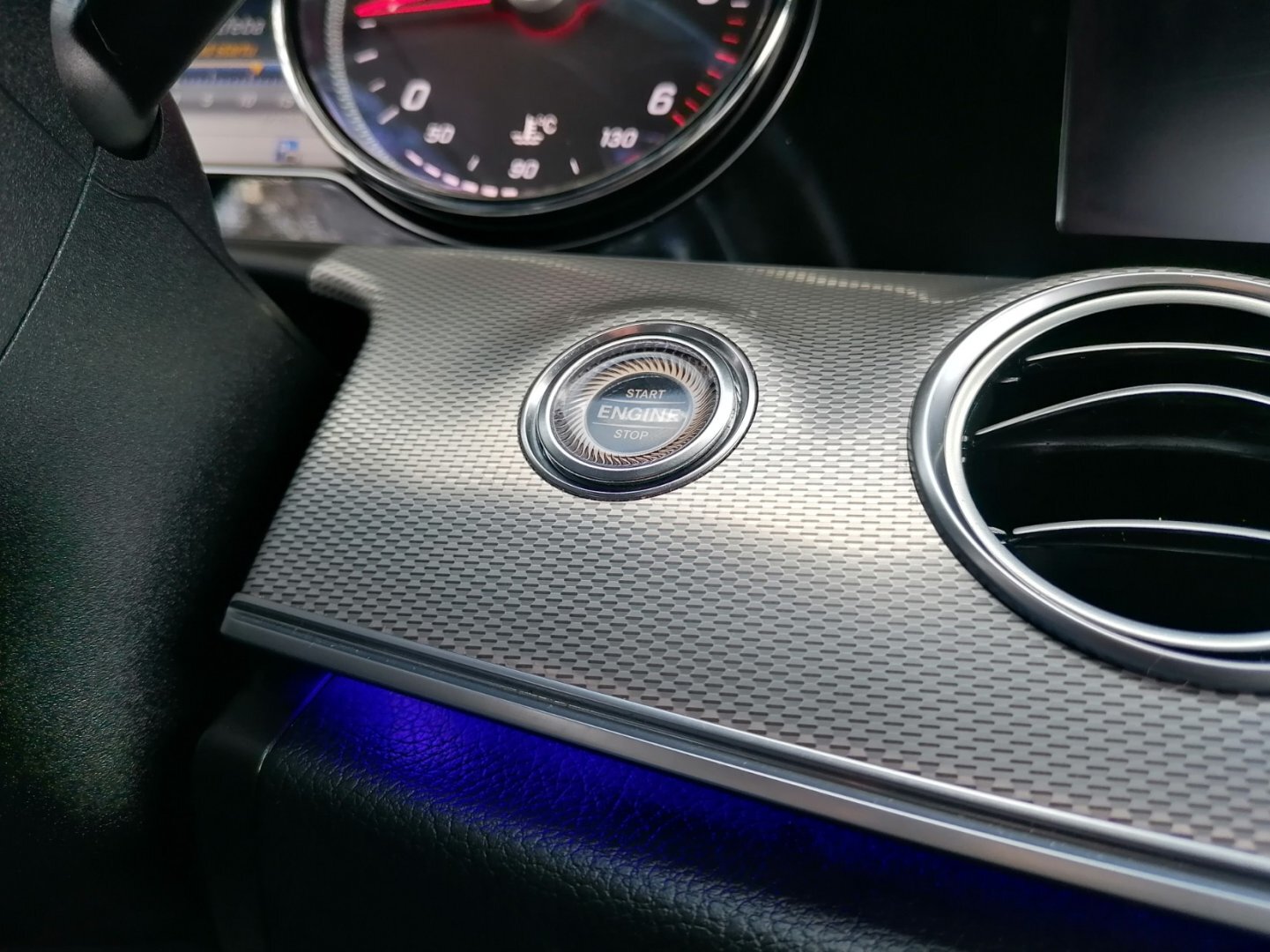 Mercedes-Benz Třídy E Kombi 2,0 l 110 kw