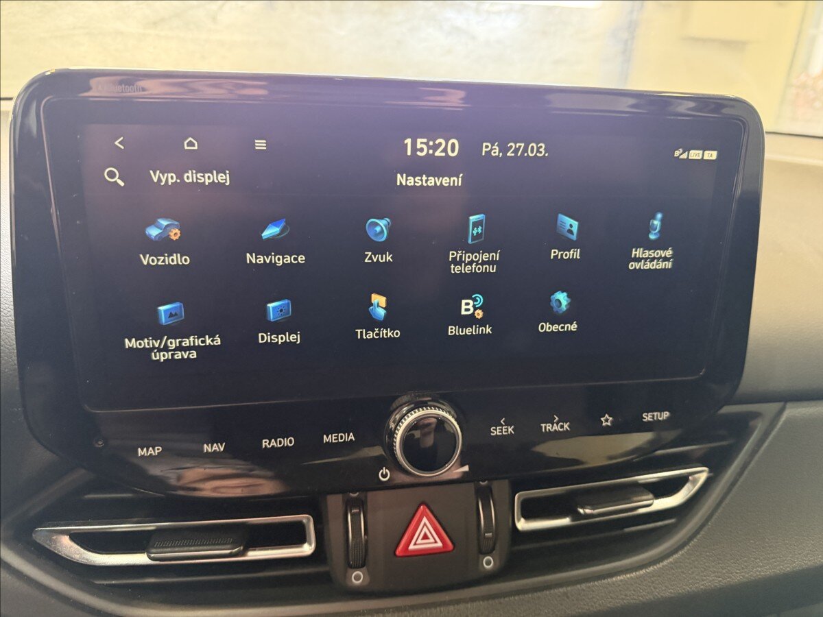 Hyundai i30 Sedan / Limuzína 1,5 l 117 kw