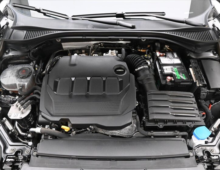 Škoda Superb Kombi 2,0 l 147 kw