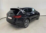 Volkswagen Touareg 2