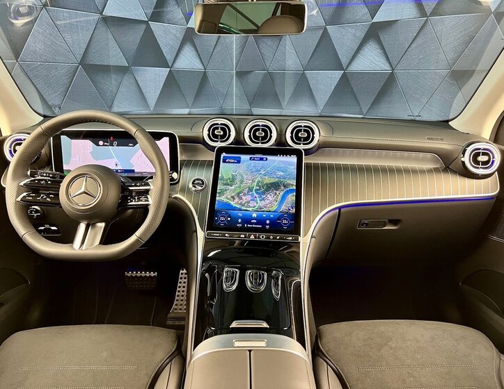 Mercedes-Benz GLC SUV 2,0 l 145 kw