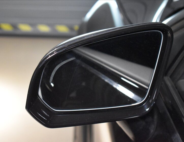 Volvo V60 Kombi 2,0 l 147 kw