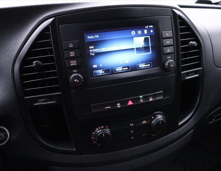 Mercedes-Benz Vito 19