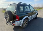 Suzuki Grand Vitara 5