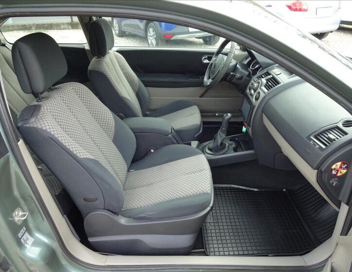 Renault Mégane Hatchback 1,4 l 72 kw