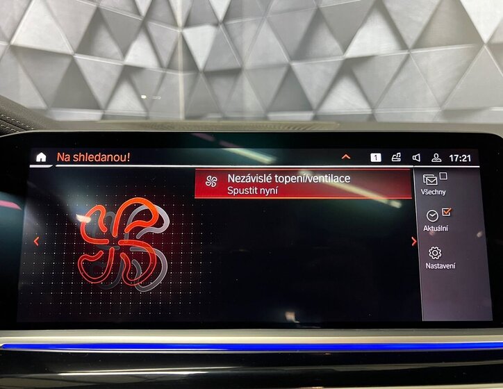 BMW X7 SUV / Terénní 3,0 l 250 kw