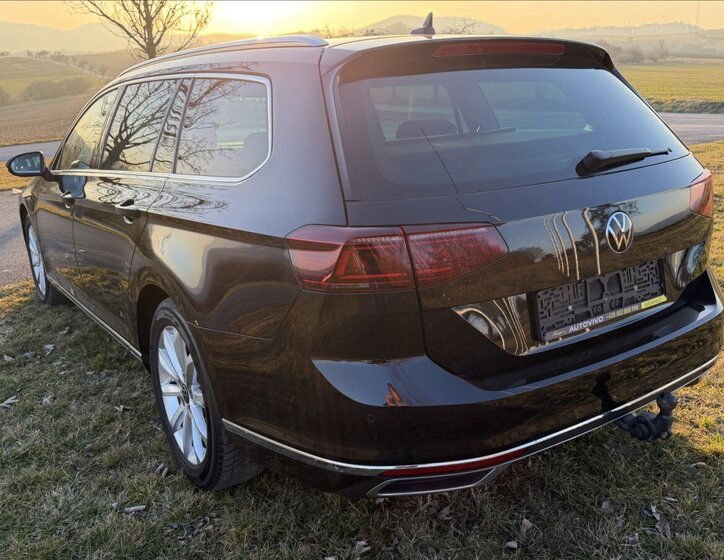 Volkswagen Passat Kombi 2,0 l 110 kw