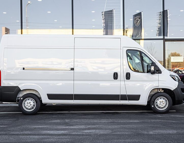 Peugeot Boxer Skříň 2,2 l 130 kw