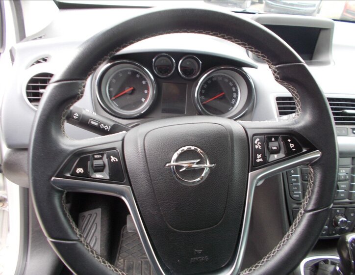 Opel Meriva MPV 1,4 l 88 kw