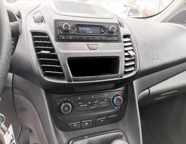 Ford Transit Connect 5