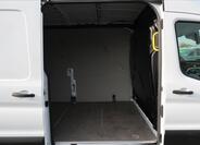 Ford Transit 18