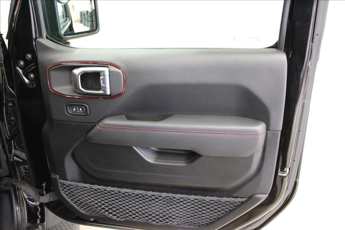 Jeep Wrangler Ostatní 2,0 l 200 kw