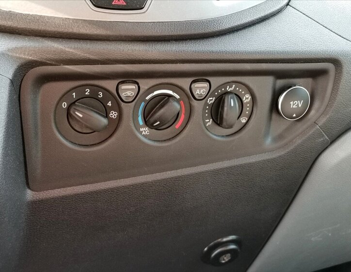 Ford Transit Valník 2,0 l 125 kw